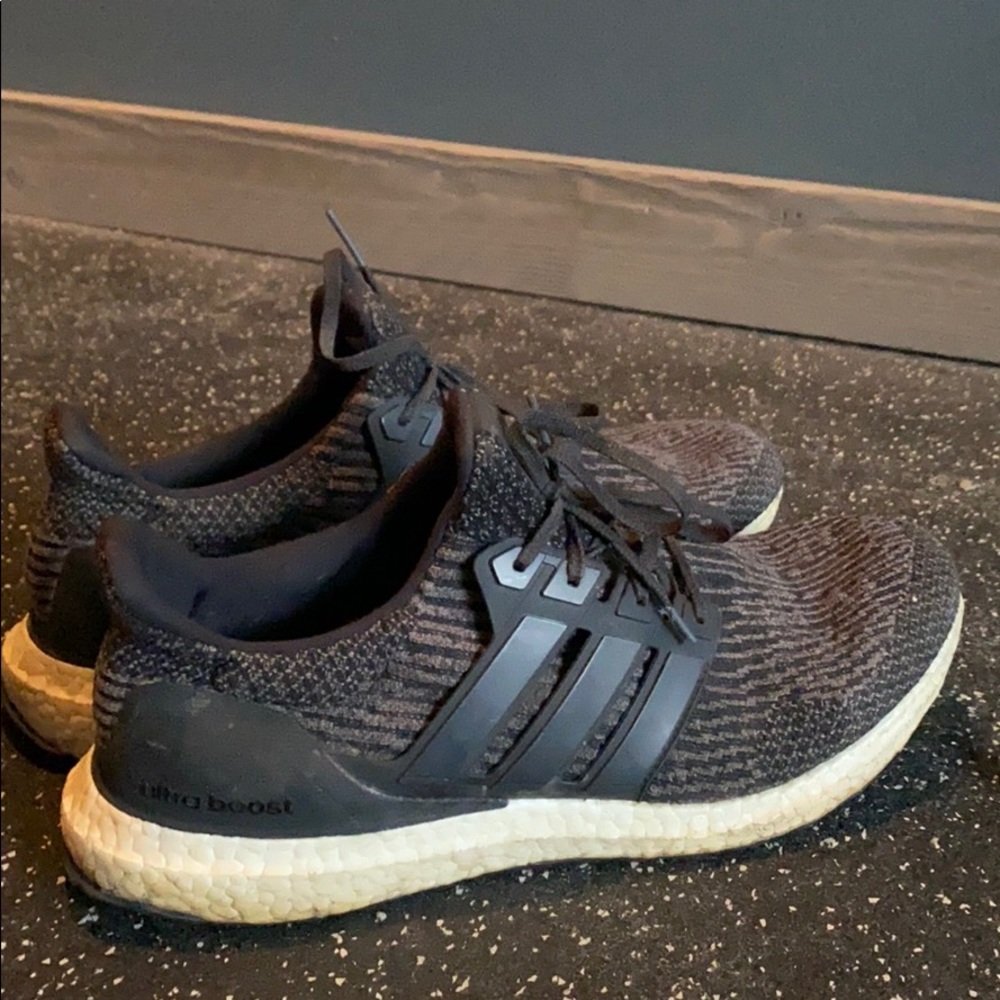 Ultra boost men’s adidas Gym shoe
